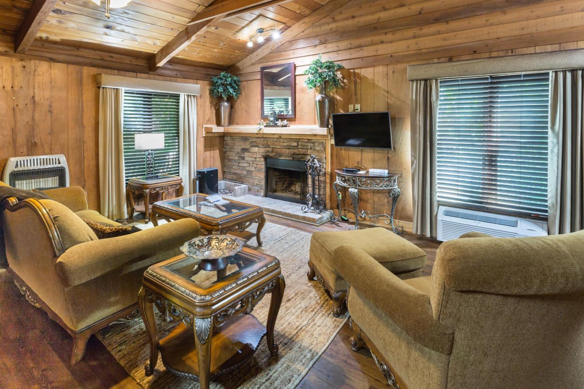 One-Bedroom Bungalow